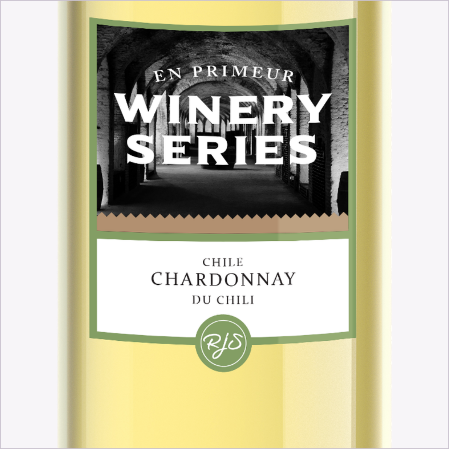 Close-up of the En Primeur Winery Series Chile Chardonnay wine label
