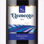 Close-up of the RQ27 Elemento Aria wine label